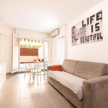 T2 Neuf Centre Ville et Plage Parking Gratuit Sainte-Maxime Exterior foto