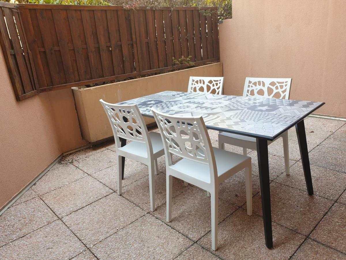 T2 Neuf Centre Ville et Plage Parking Gratuit Sainte-Maxime Exterior foto